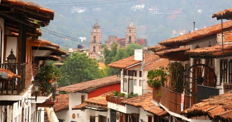valle de bravo travel guide