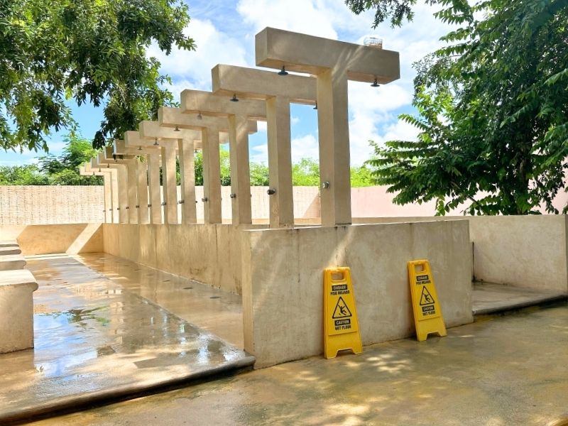 cenote suytun showers