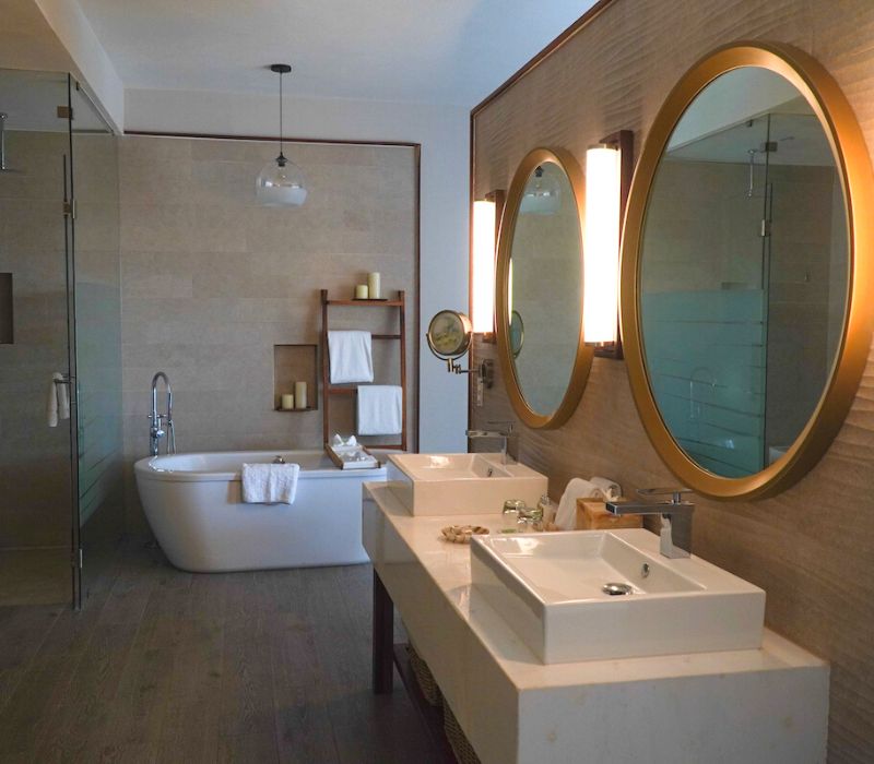 lush bathroom in the suites at Marival Armony Resort
