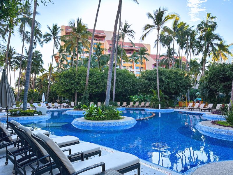 the westin resort & spa puerto vallarta outdoor swimming pool