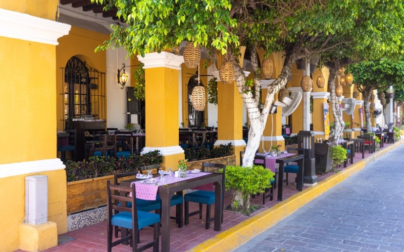 tables outside restaurant in mazatlan