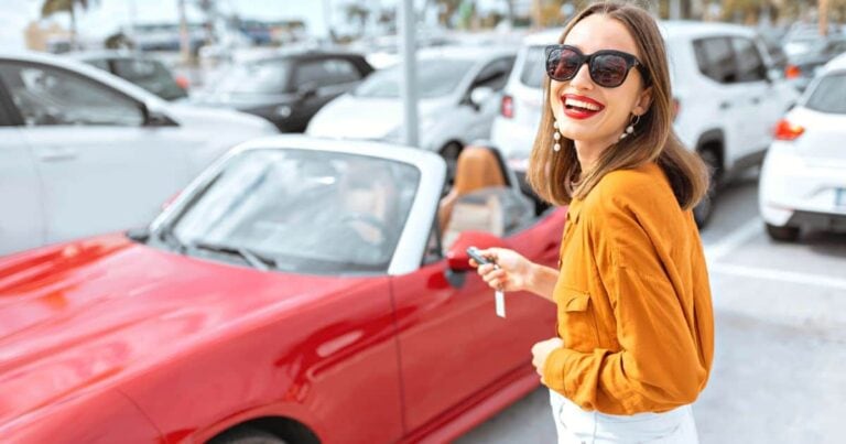 woman renting a car in oaxaca mexico
