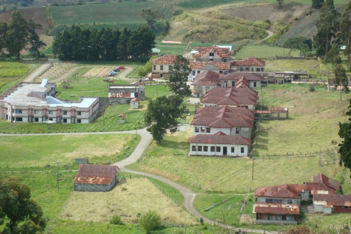 A panoramic view of the Sanatorio Durán