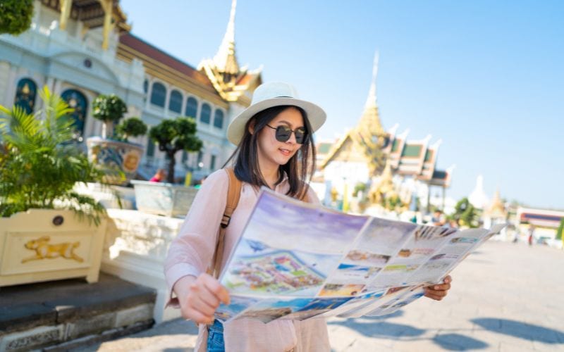 solo traveling using a map