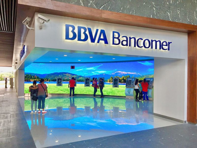 BBVA Bancomer ATM in Querétaro, Mexico