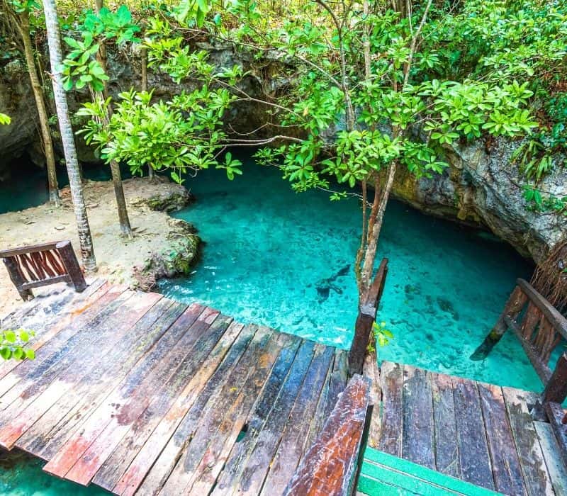 cenote azul