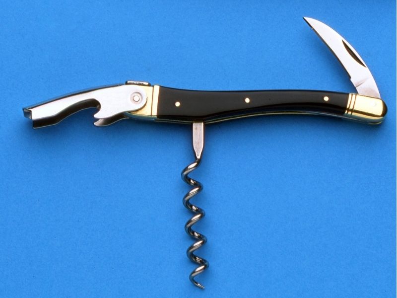 corkscrew with foil knife