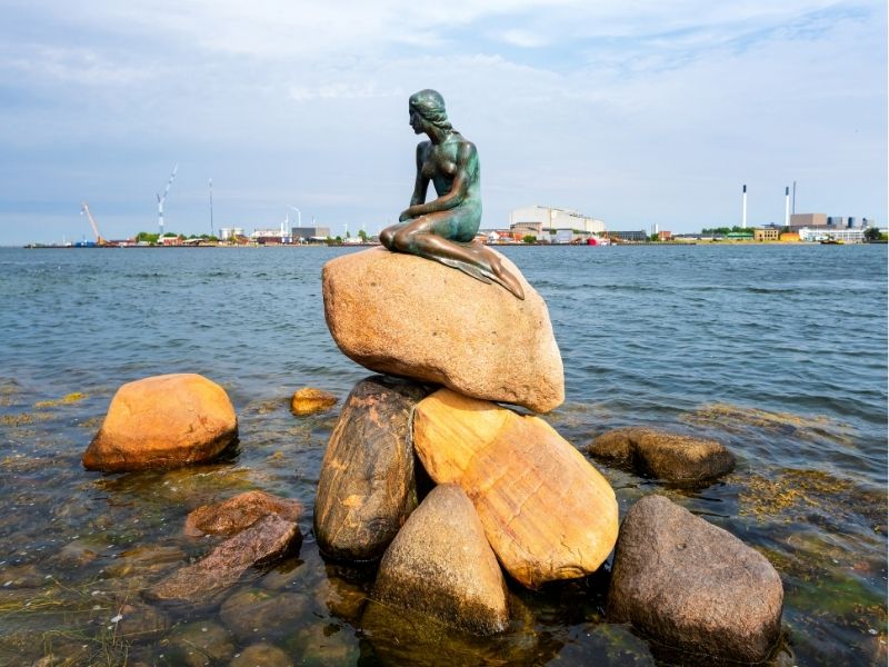 famous Little Mermaid statue in Coppanhagen is one of the best things to do in Denmark