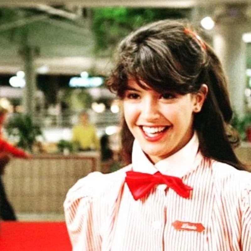 phoebe cates in fast times at ridgemont high