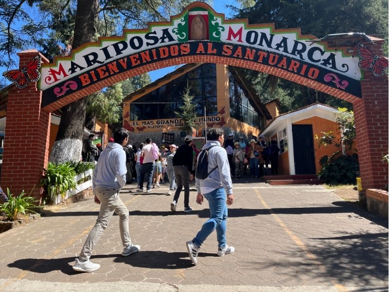 entrance to El Rosatio butterfly sanctuary in mexico